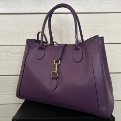 elegant lila purple handbag cartier longchamp lyxväska från italien